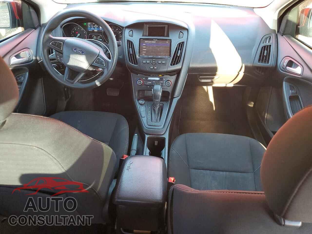 FORD FOCUS 2017 - 1FADP3FE3HL277792