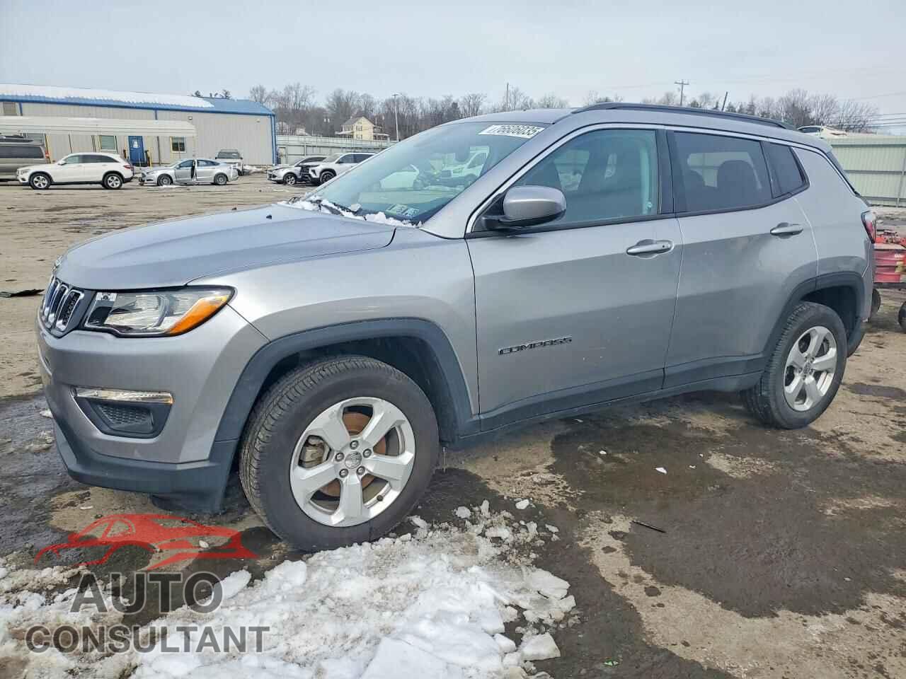 JEEP COMPASS 2018 - 3C4NJDBB4JT484297
