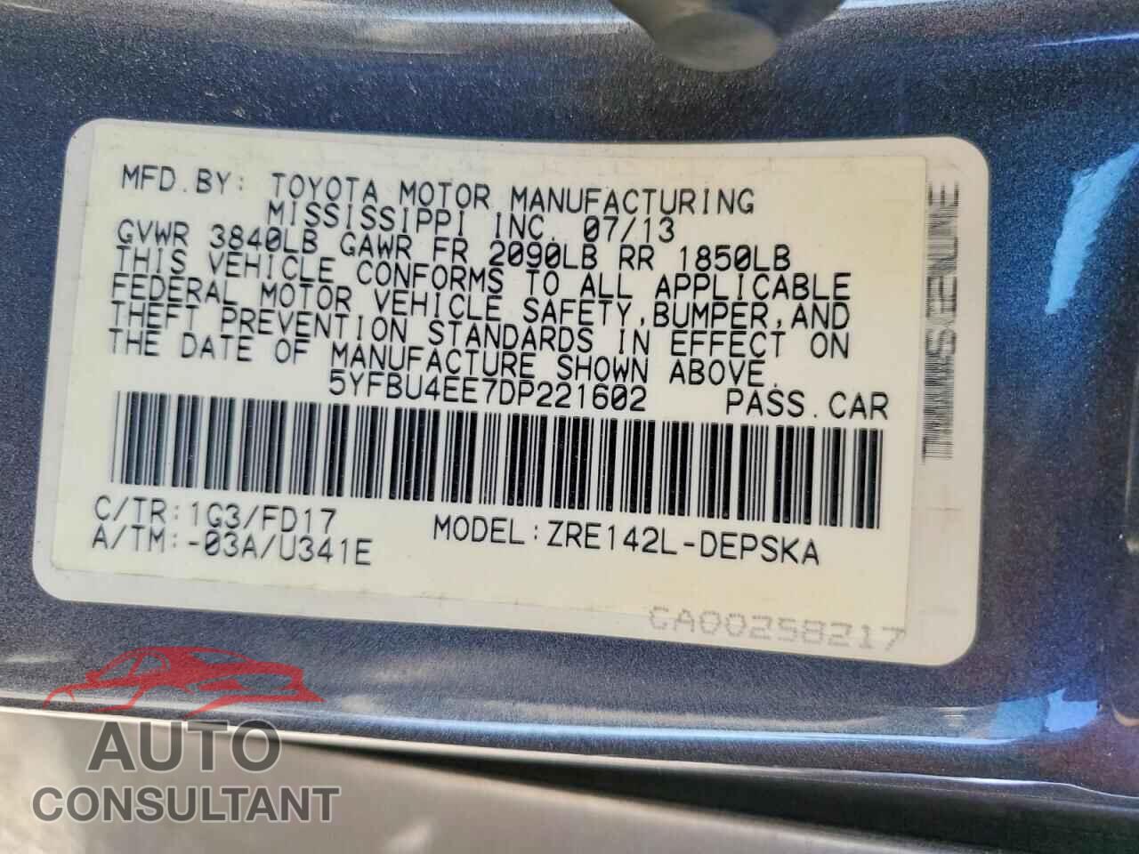 TOYOTA COROLLA 2013 - 5YFBU4EE7DP221602