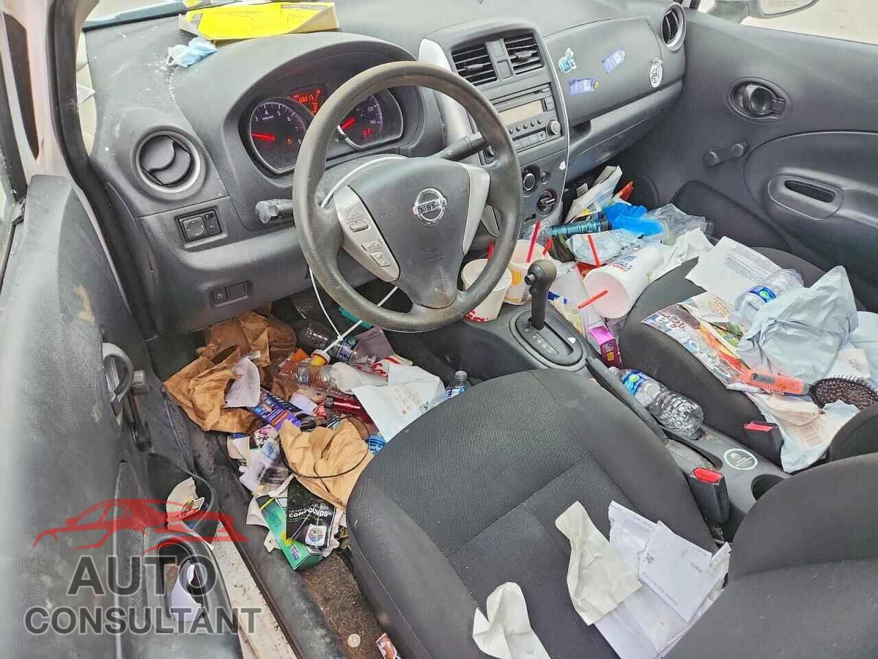 NISSAN VERSA 2015 - 3N1CE2CP5FL409015