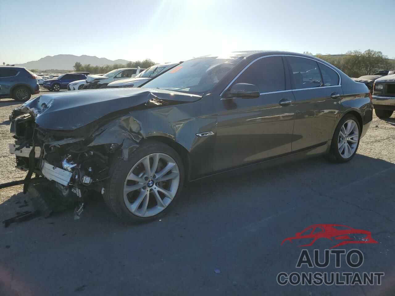 BMW 5 SERIES 2014 - WBA5B1C57ED477616