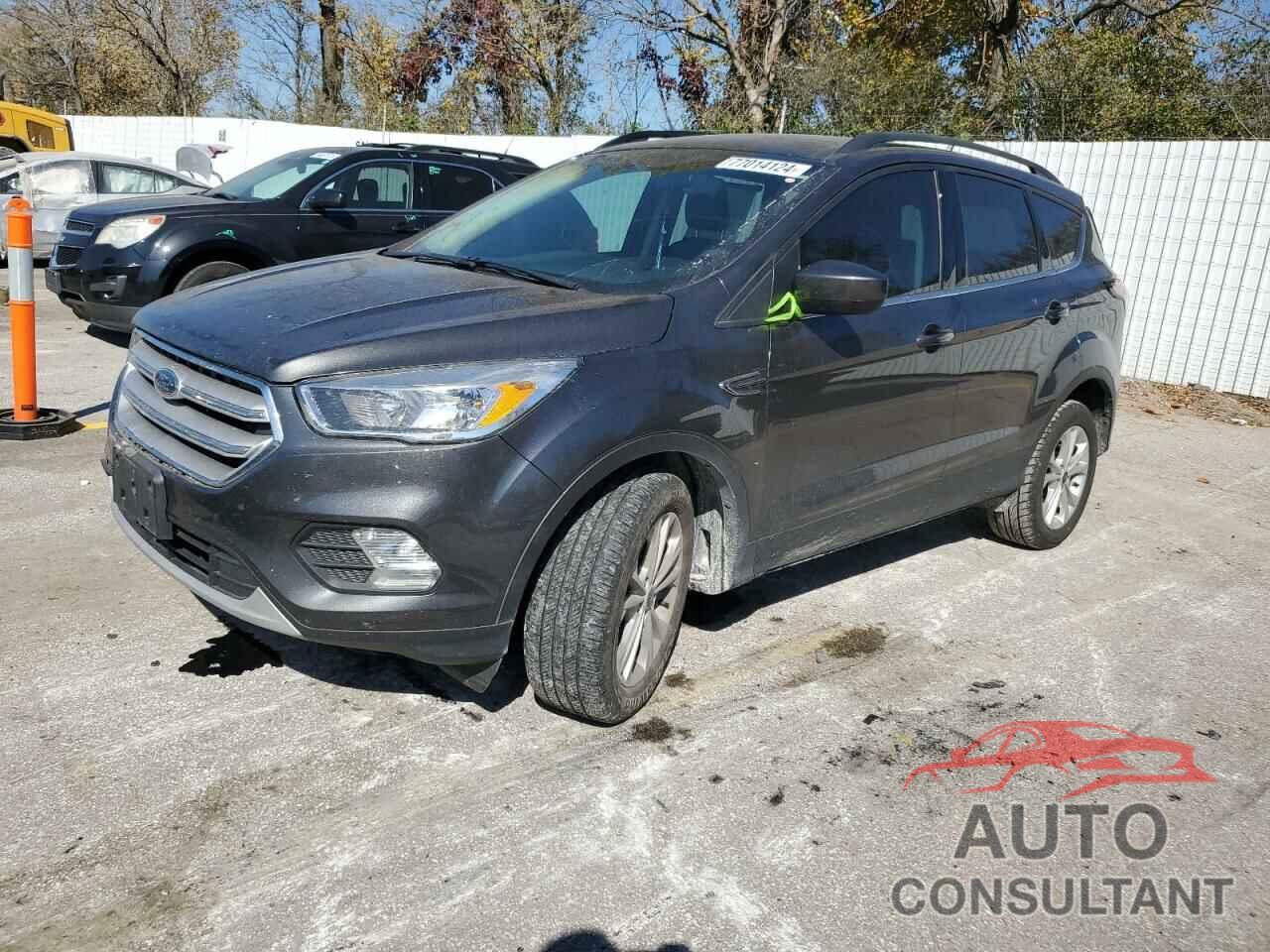 FORD ESCAPE 2018 - 1FMCU0GD5JUB41887