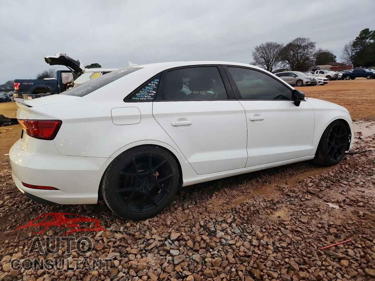 AUDI A3 2017 - WAUAUGFF8H1047213