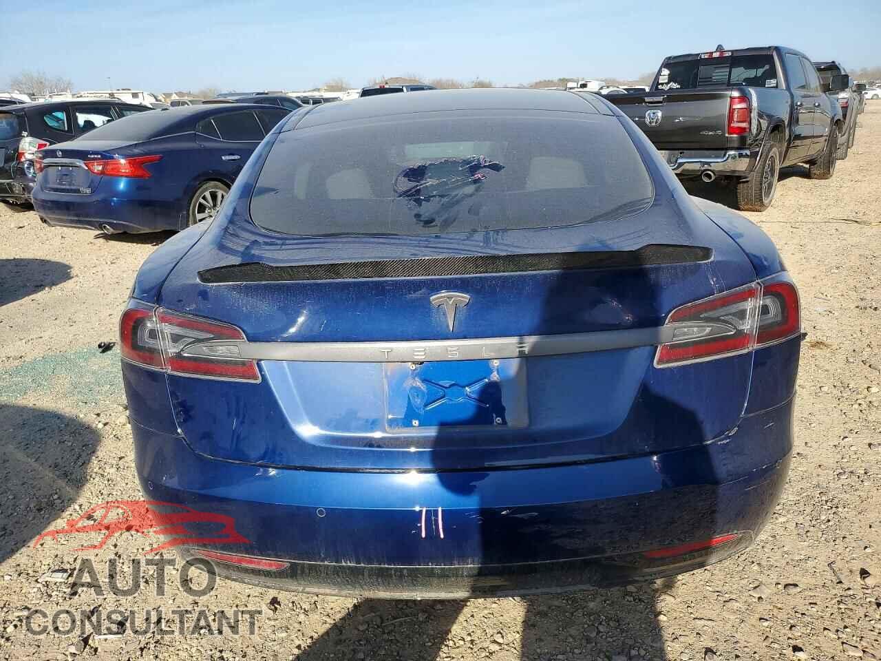 TESLA MODEL S 2016 - 5YJSA1E49GF165399