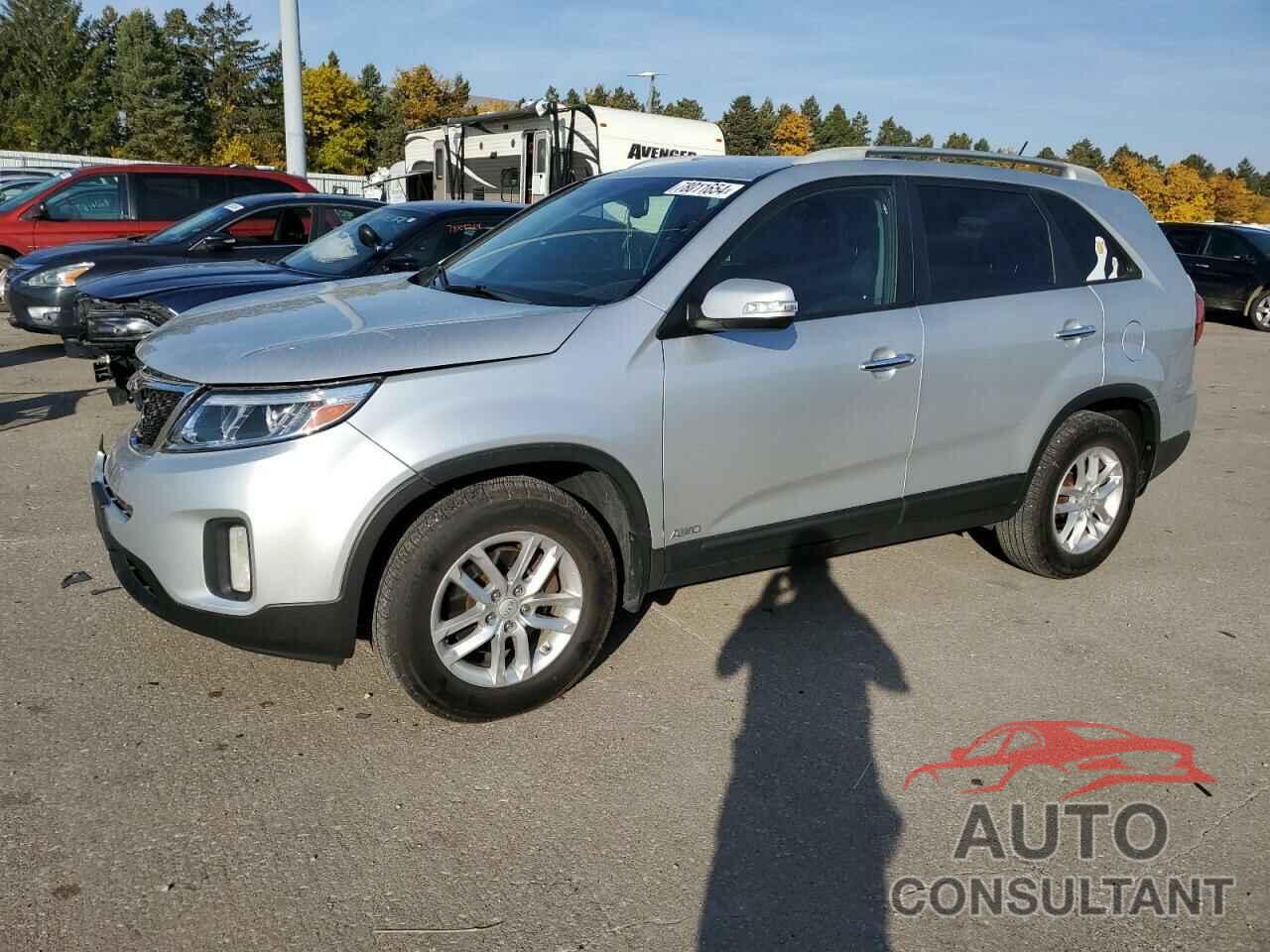 KIA SORENTO 2015 - 5XYKTDA74FG600249