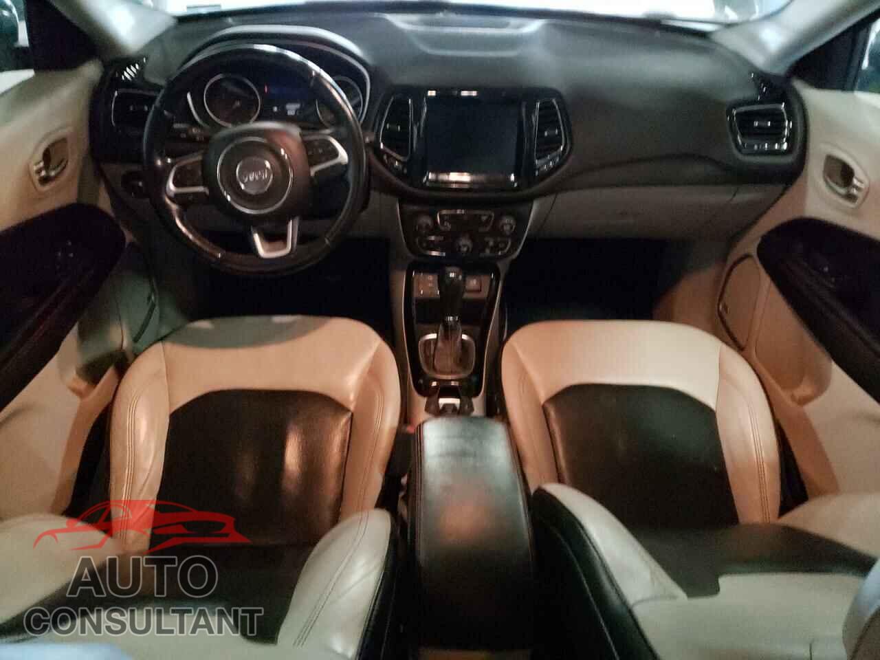 JEEP COMPASS 2018 - 3C4NJCCB5JT204881