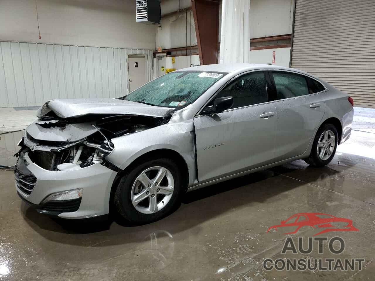 CHEVROLET MALIBU 2020 - 1G1ZB5ST3LF129379