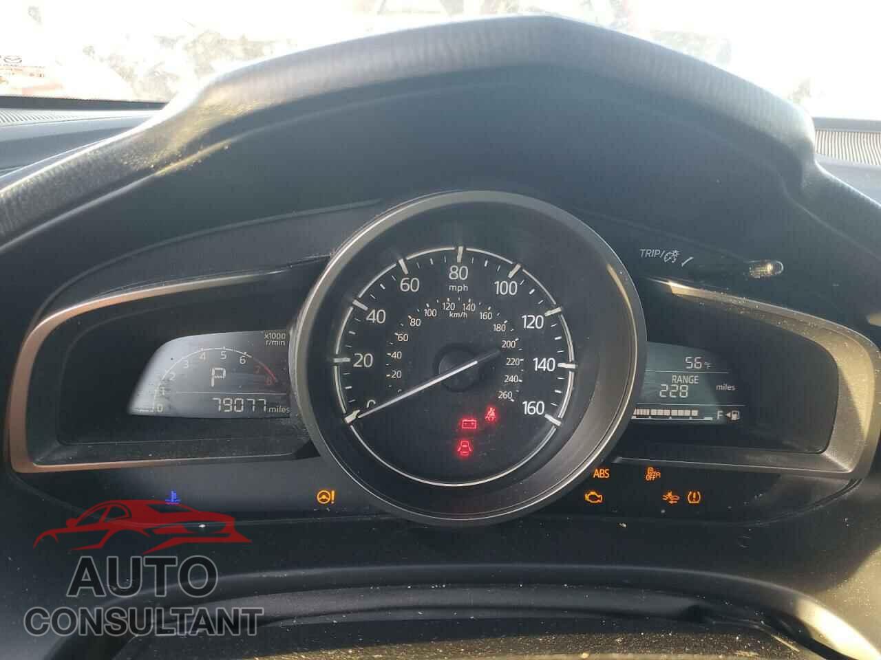 MAZDA 3 2018 - 3MZBN1U77JM219637