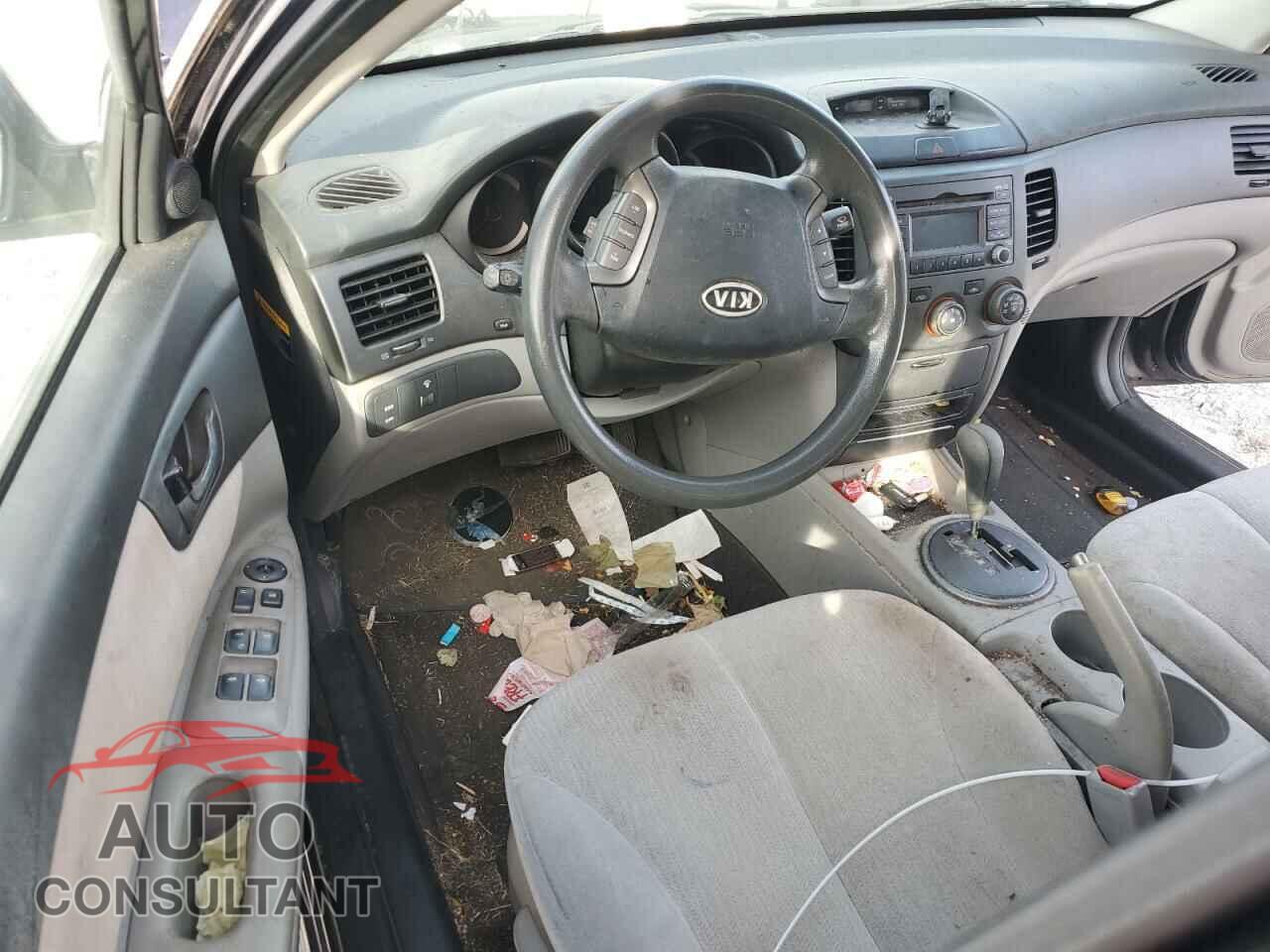 KIA OPTIMA 2010 - KNAGG4A82A5430586