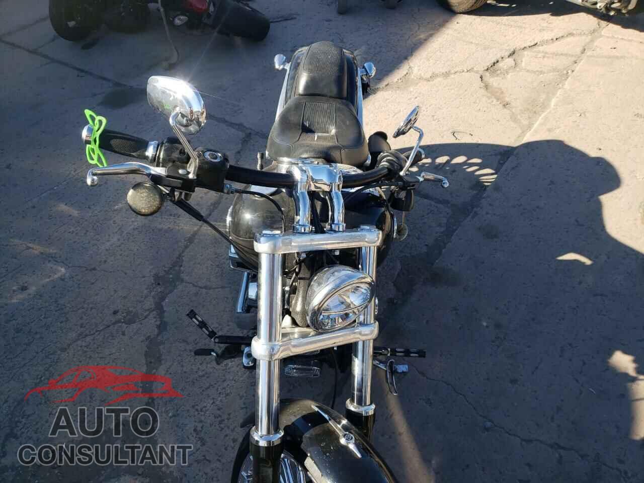 HARLEY-DAVIDSON FX 2013 - 1HD1BFV21DB042536