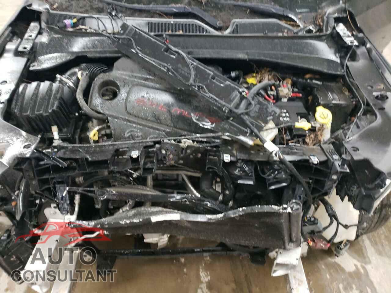 JEEP COMPASS 2018 - 3C4NJDCB1JT100703