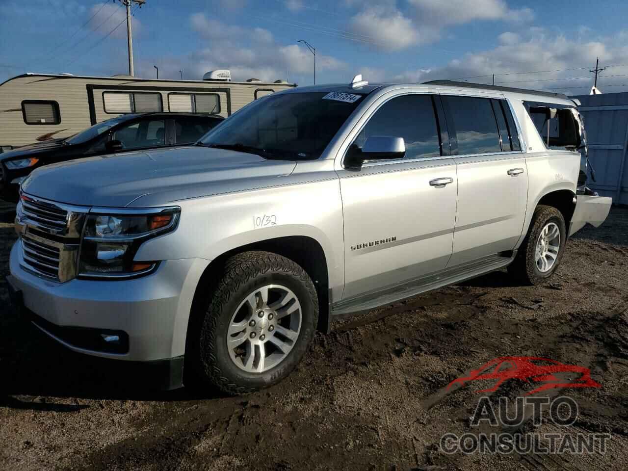 CHEVROLET SUBURBAN 2019 - 1GNSKHKC4KR310747