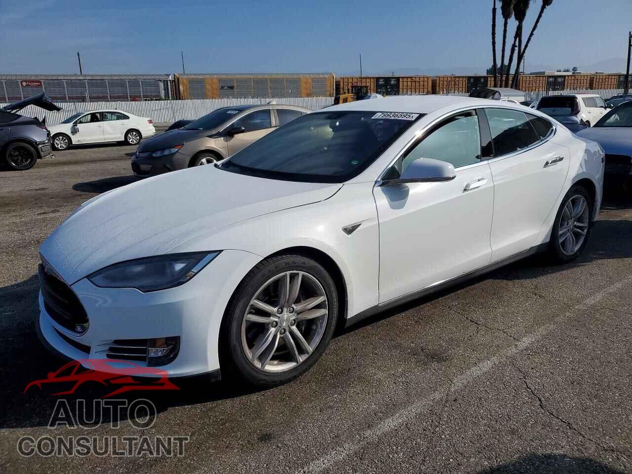 TESLA MODEL S 2013 - 5YJSA1DG9DFP10850