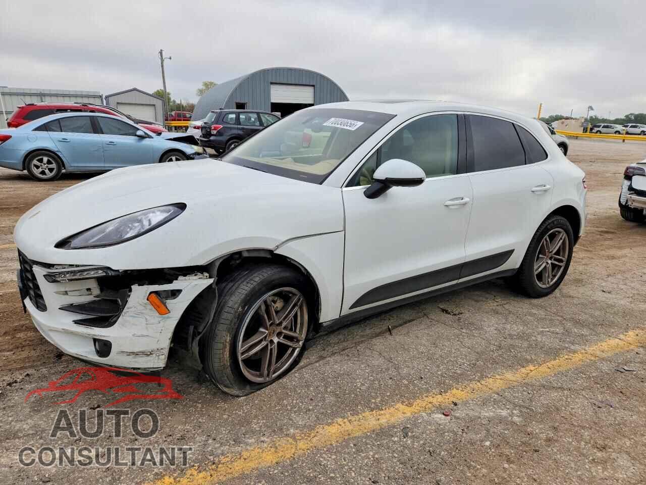 PORSCHE MACAN 2016 - WP1AB2A52GLB44919