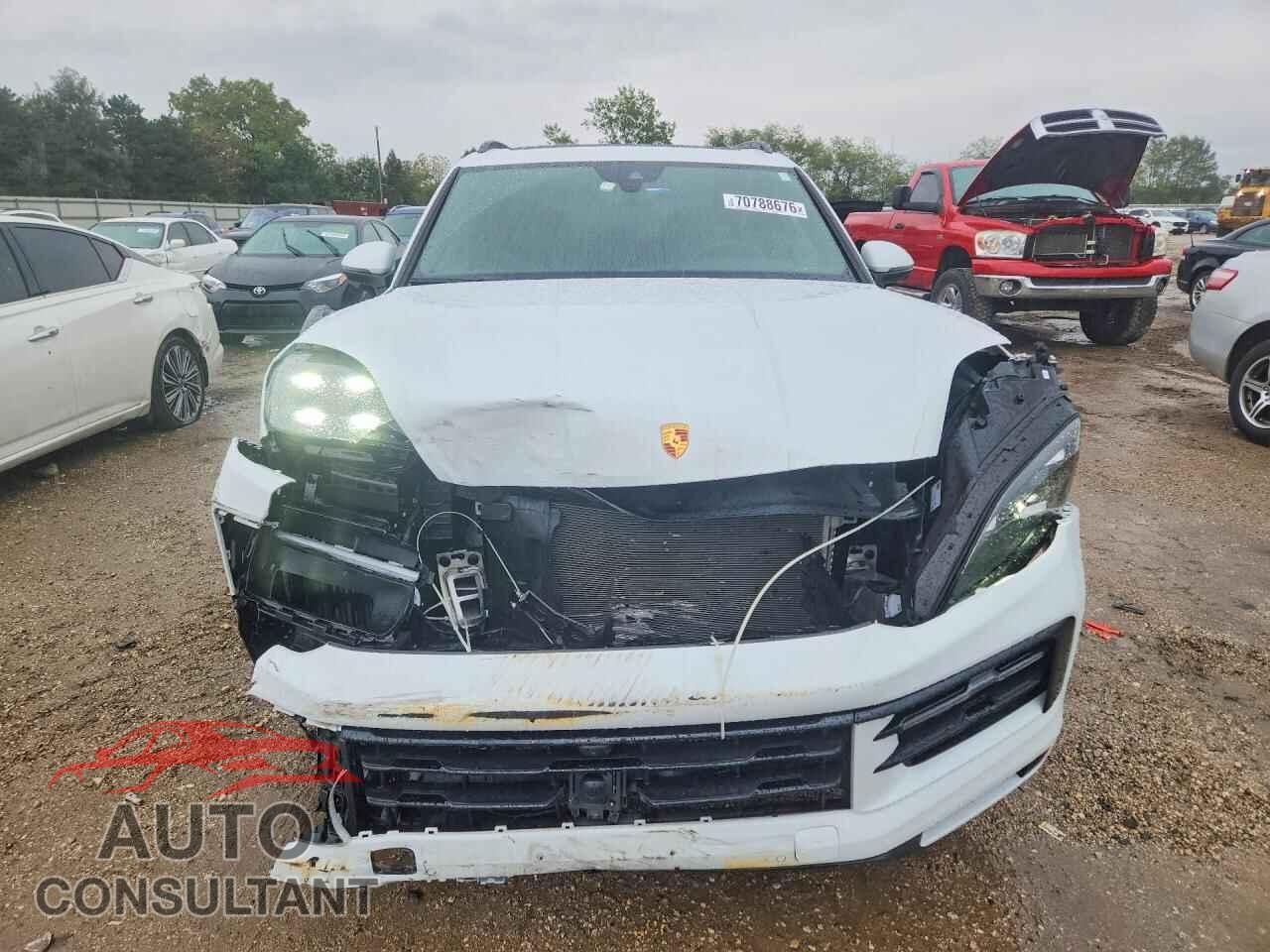 PORSCHE CAYENNE 2024 - WP1AA2AY0RDA03051