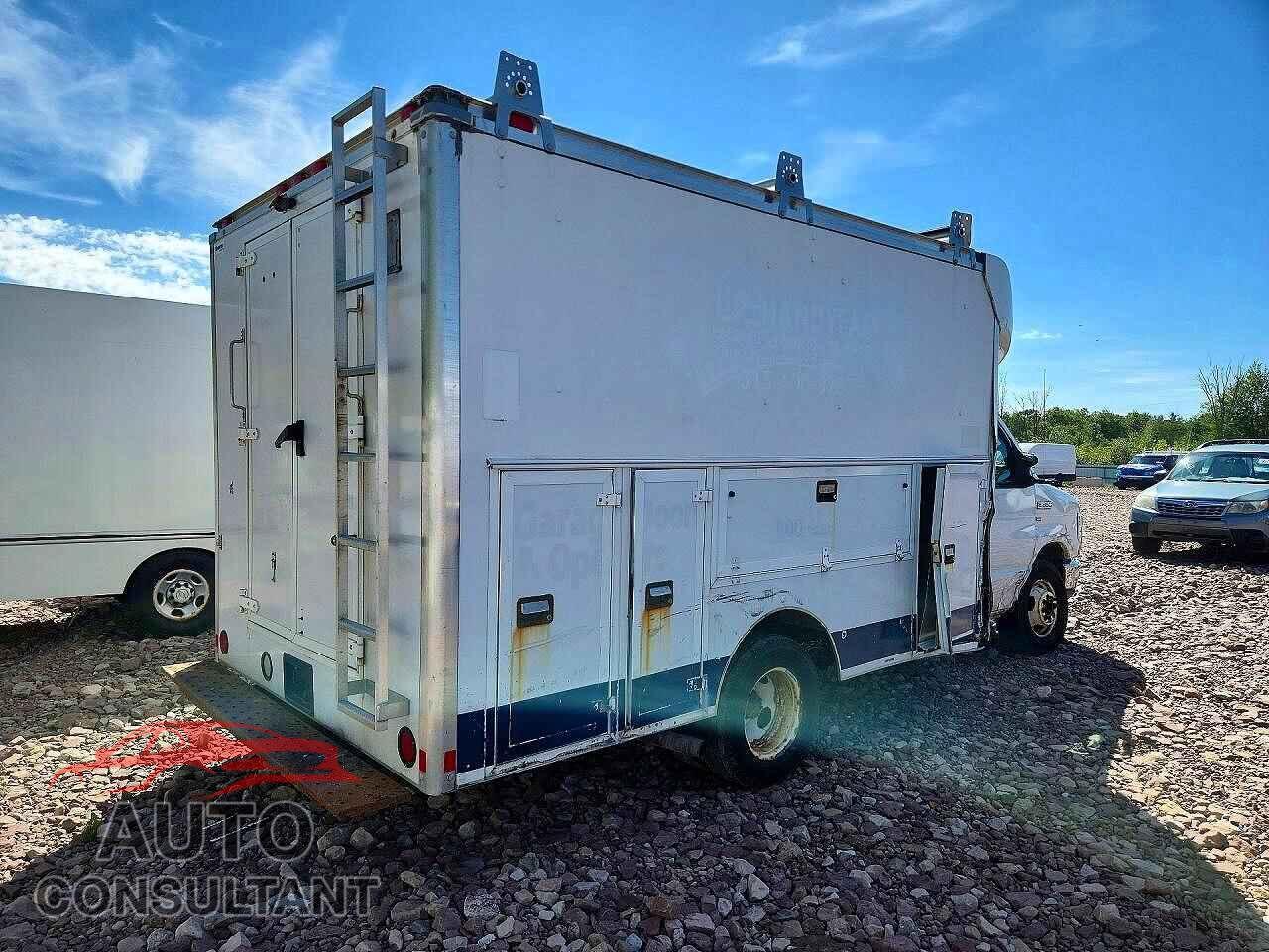 FORD ECONOLINE 2013 - 1FDWE3FL0DDB11236