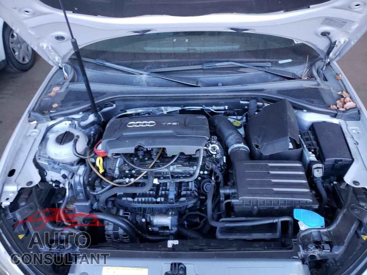 AUDI A3 2016 - WAUA7GFF1G1063422