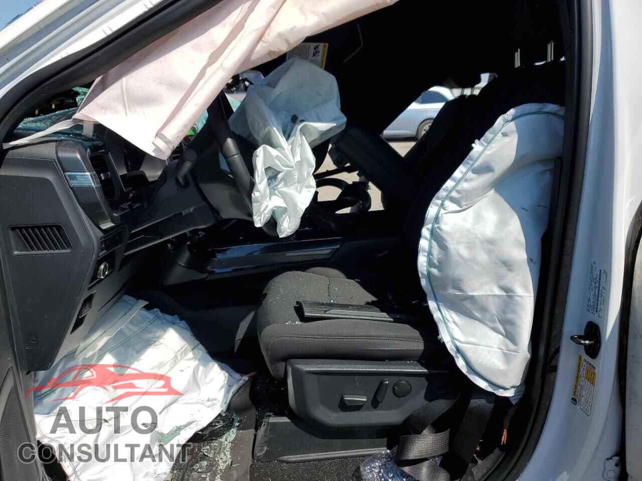 FORD F-150 2023 - 1FTFW1E84PKG07322
