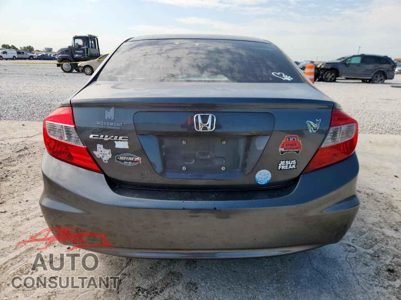 HONDA CIVIC 2012 - 2HGFB2F56CH330729