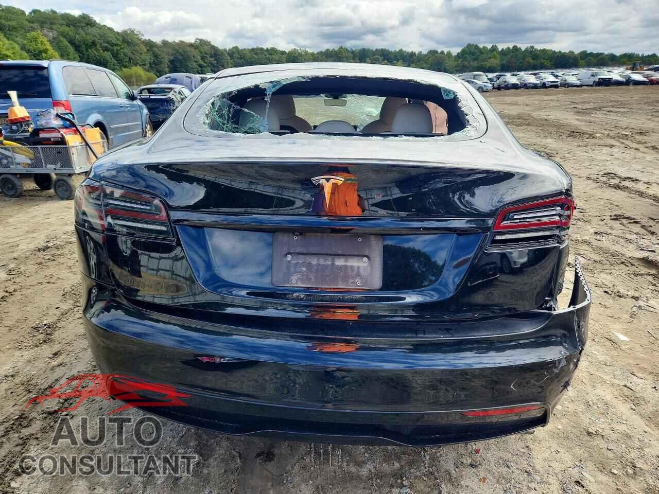 TESLA MODEL S 2022 - 5YJSA1E54NF486871