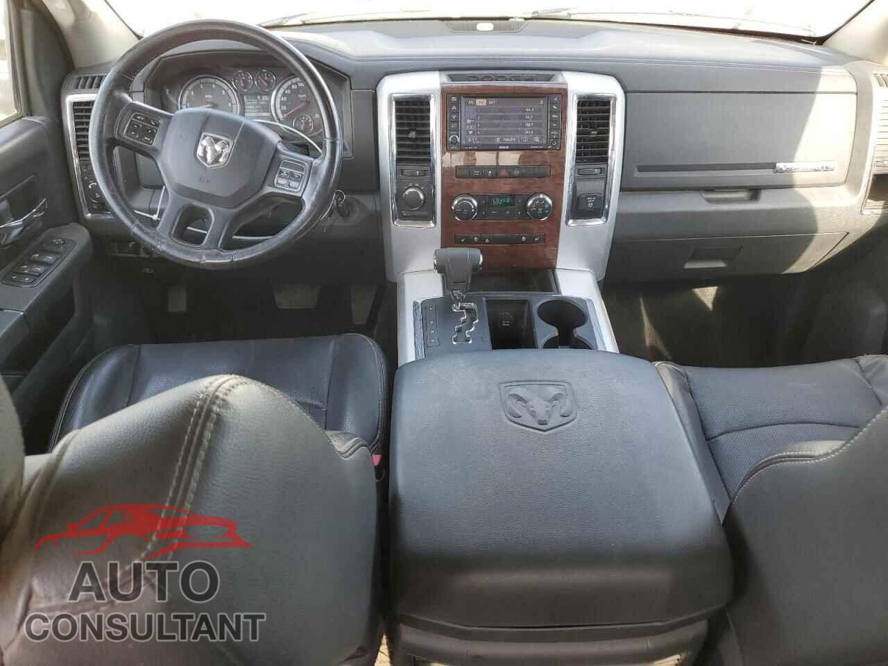 DODGE RAM 1500 2012 - 1C6RD7NT2CS120356