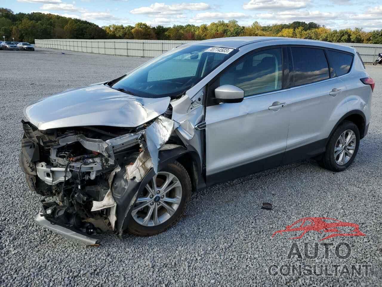 FORD ESCAPE 2019 - 1FMCU0GD1KUB82342