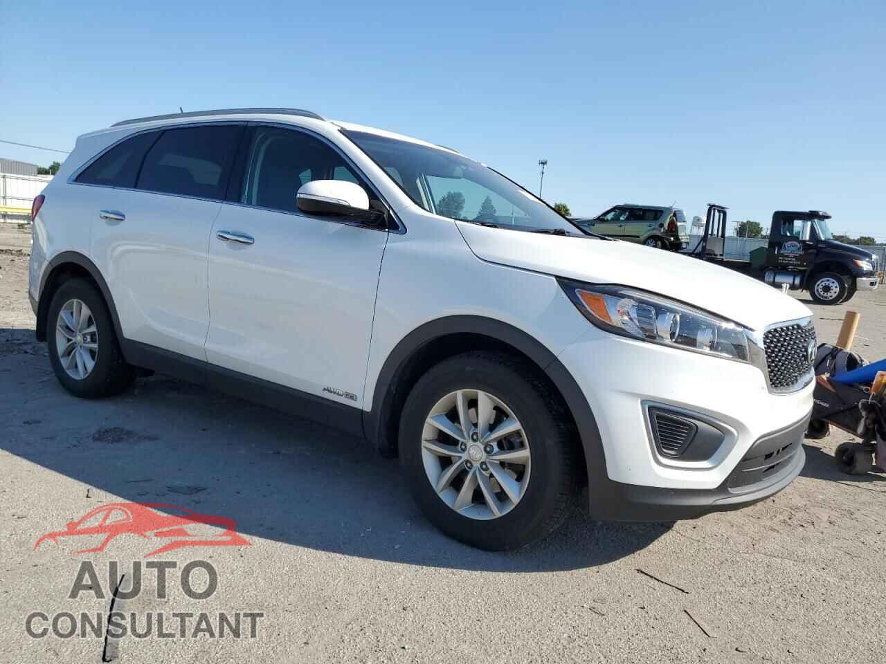 KIA SORENTO 2017 - 5XYPGDA58HG239880