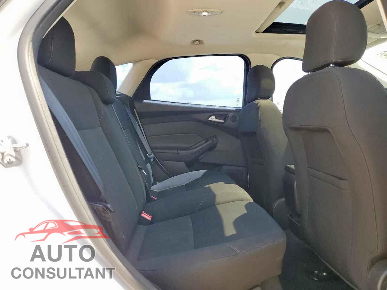 FORD FOCUS 2017 - 1FADP3M2XHL206050
