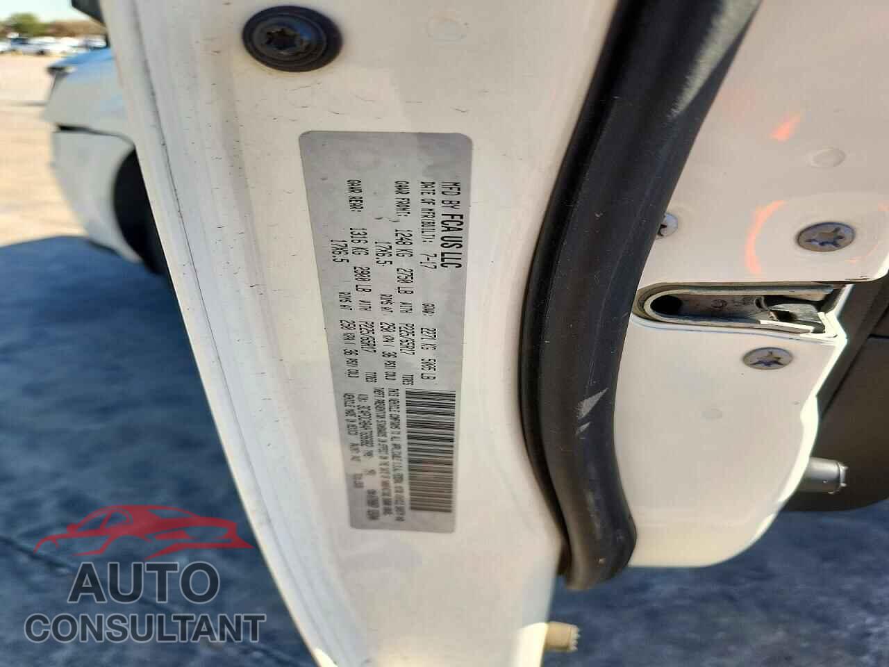 DODGE JOURNEY 2017 - 3C4PDCAB4HT696882