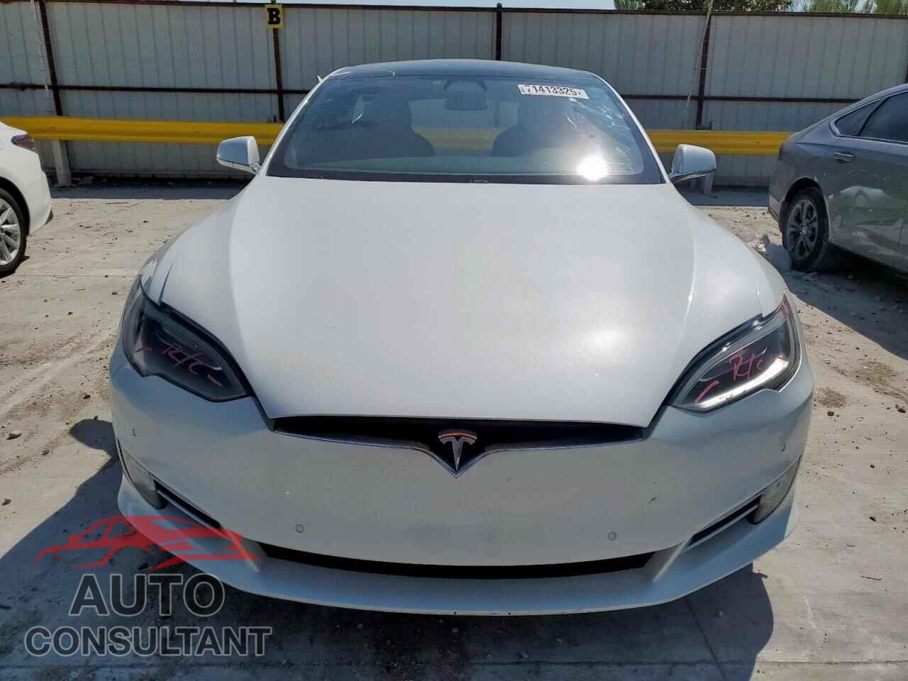 TESLA MODEL S 2017 - 5YJSA1E19HF185403