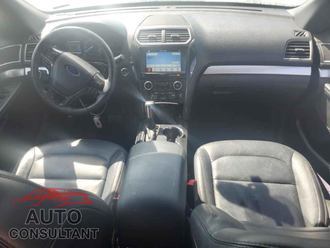 FORD EXPLORER 2017 - 1FM5K8D89HGE06811