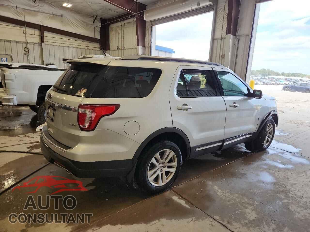 FORD EXPLORER 2018 - 1FM5K8D84JGB02498