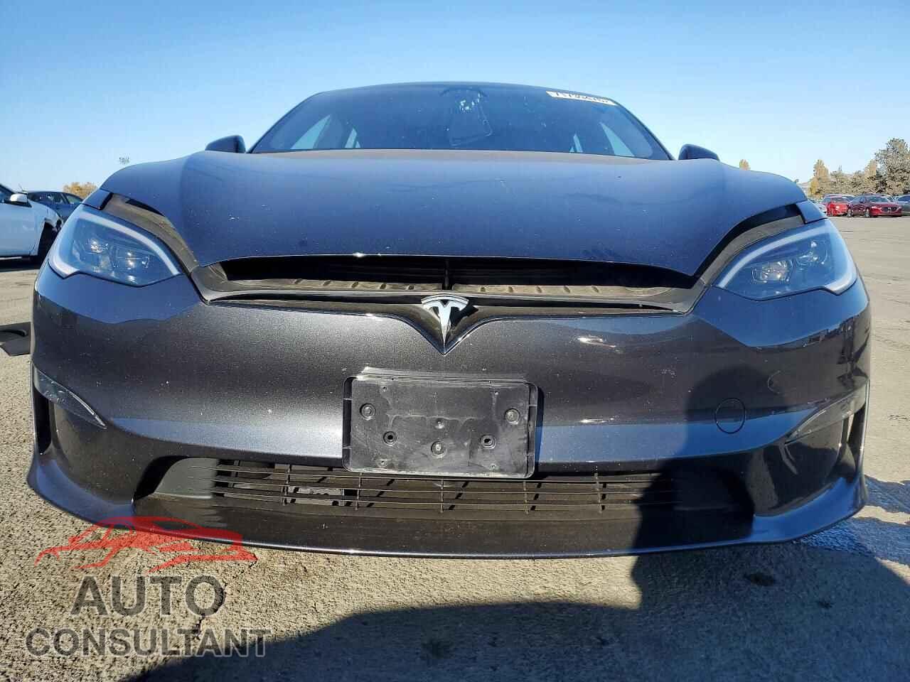 TESLA MODEL S 2023 - 5YJSA1E52PF529056