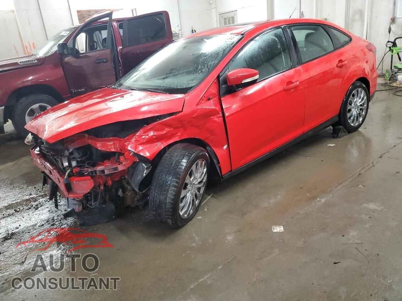FORD FOCUS 2015 - 1FADP3F22FL206568