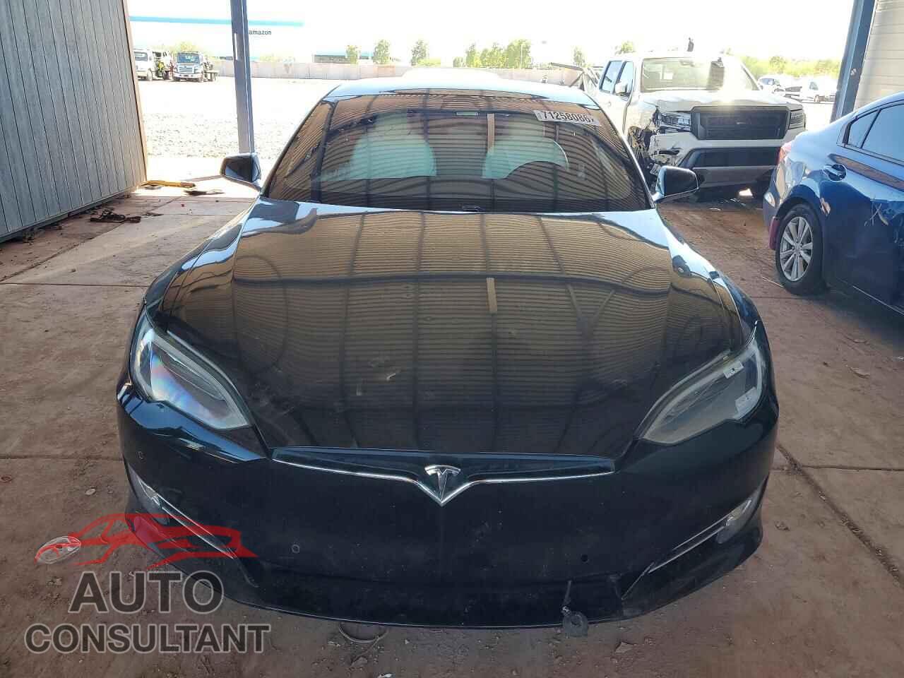 TESLA MODEL S 2020 - 5YJSA1E21LF364293