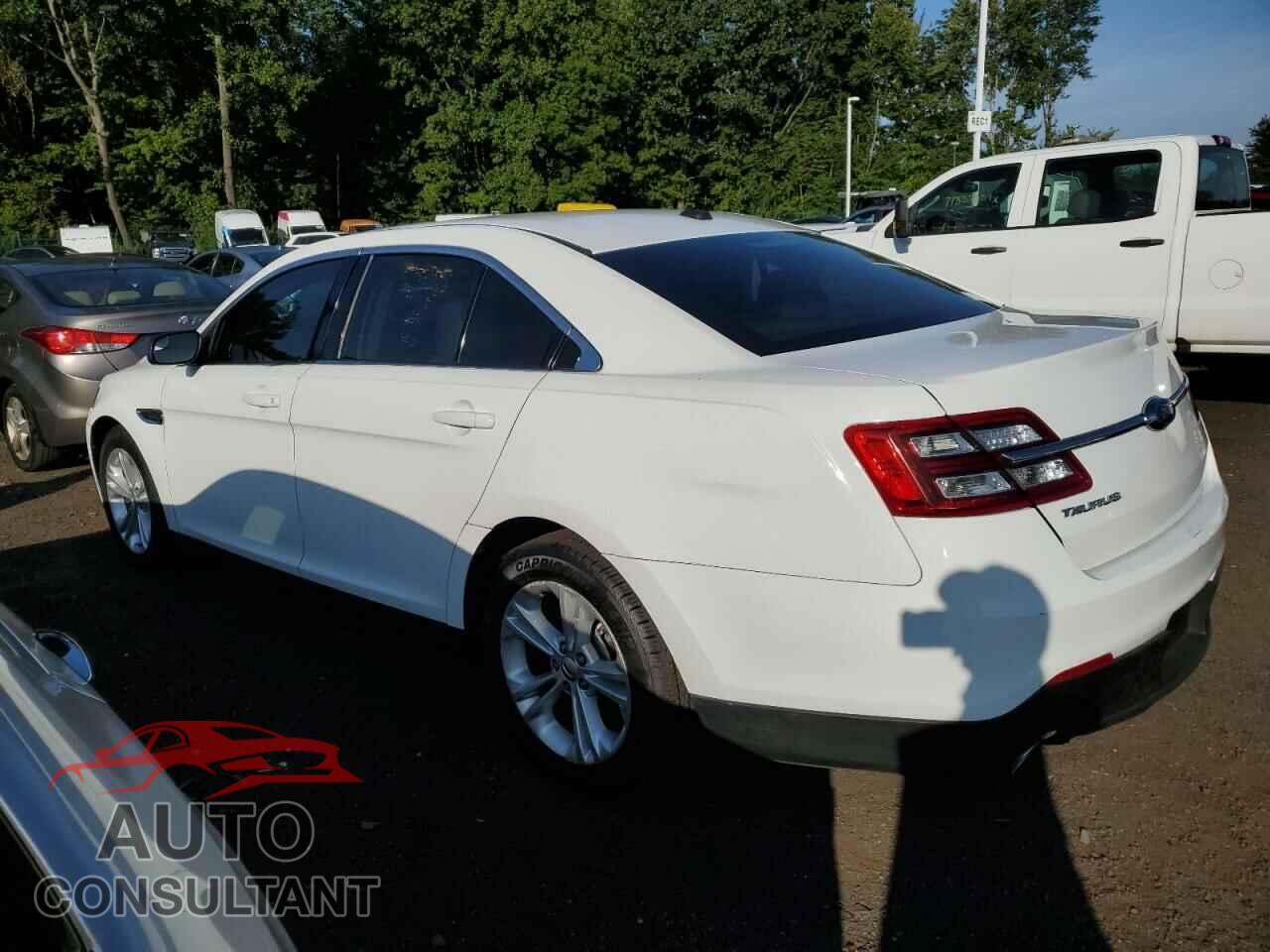 FORD TAURUS 2016 - 1FAHP2D84GG113757