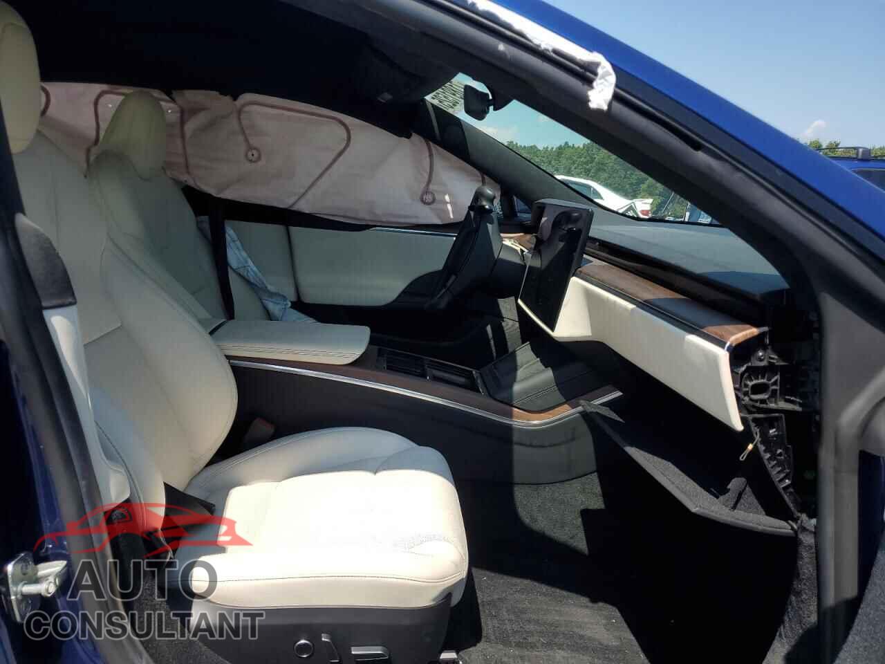 TESLA MODEL S 2021 - 5YJSA1E5XMF441609