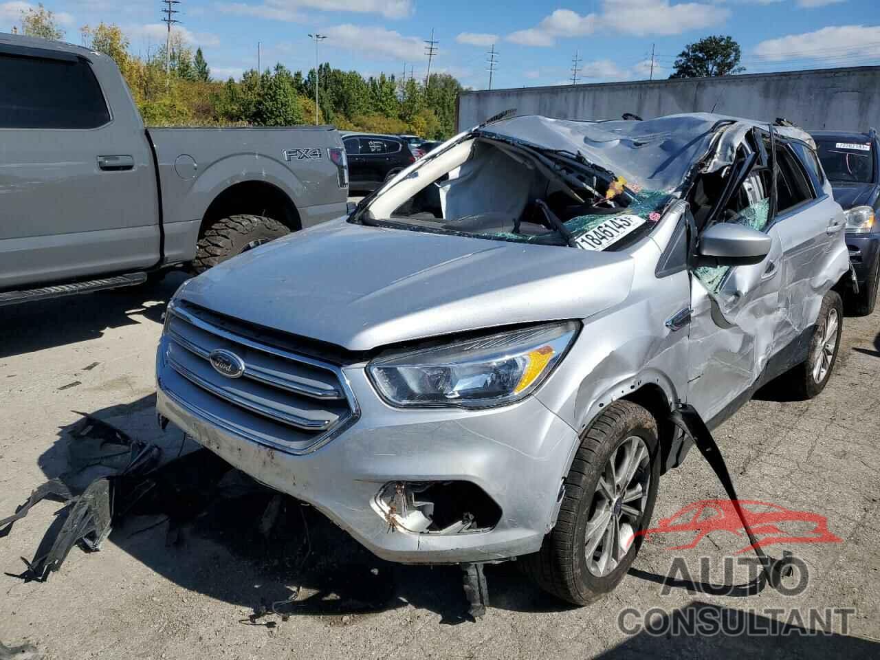 FORD ESCAPE 2018 - 1FMCU0GDXJUC12744
