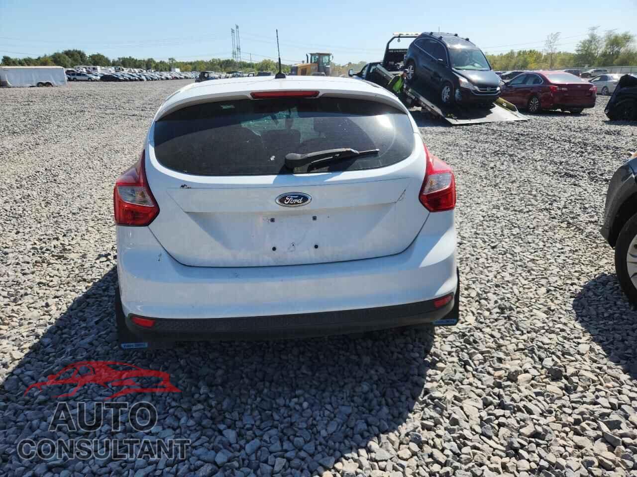 FORD FOCUS 2012 - 1FAHP3K21CL200084