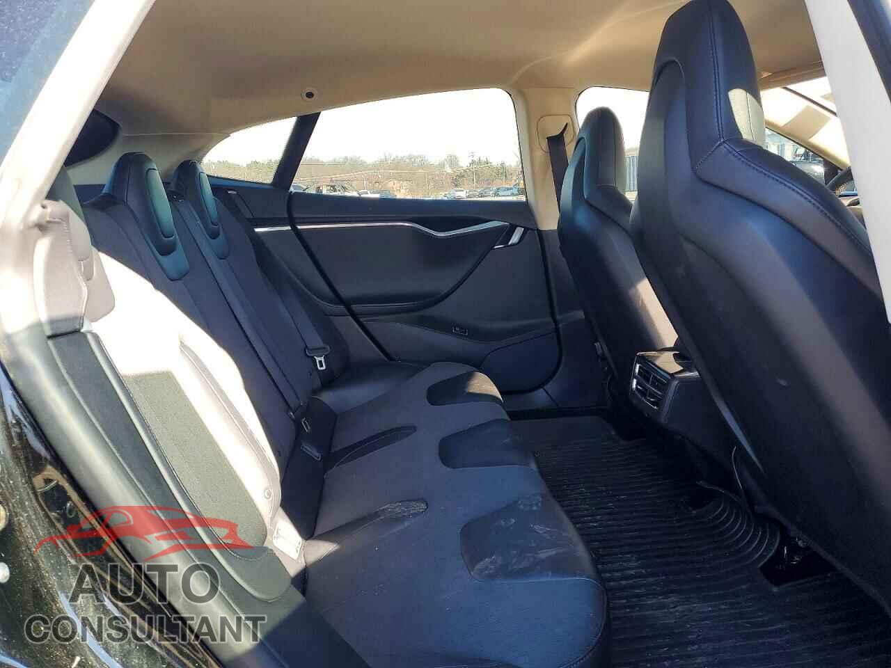 TESLA MODEL S 2013 - 5YJSA1CG6DFP08040