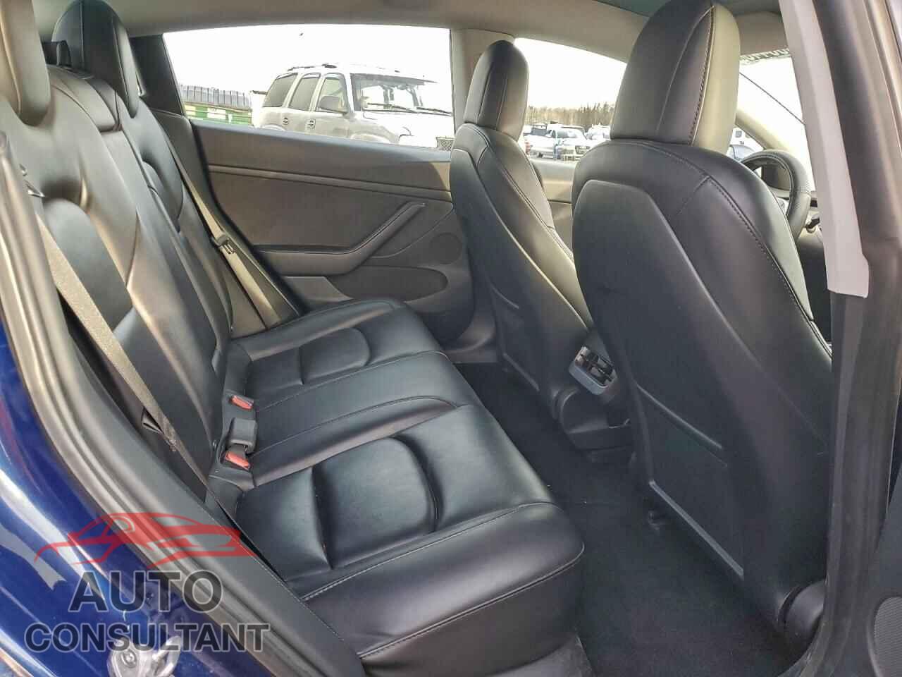 TESLA MODEL 3 2022 - 5YJ3E1EA5NF371332