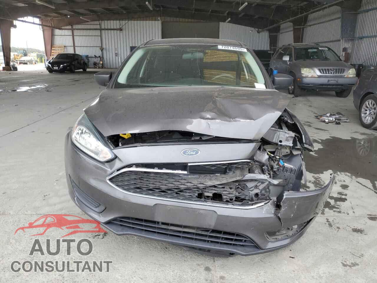 FORD FOCUS 2015 - 1FADP3E21FL314973