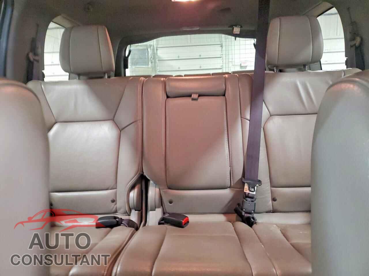 HONDA PILOT 2013 - 5FNYF4H55DB028005