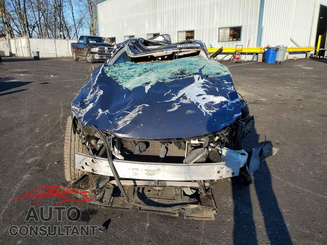 LEXUS IS 2015 - JTHCF1D22F5027790