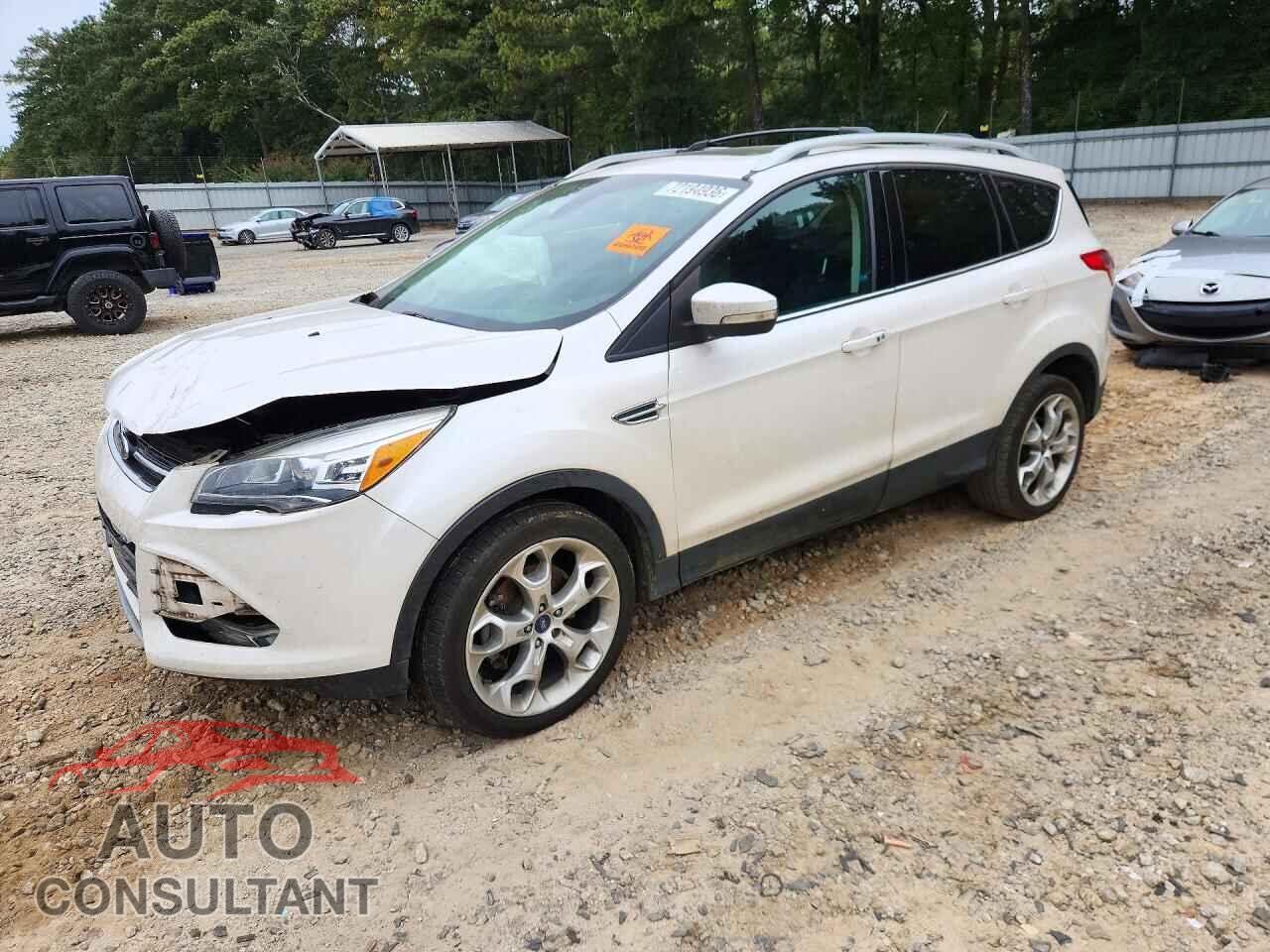 FORD ESCAPE 2013 - 1FMCU0J96DUC76210