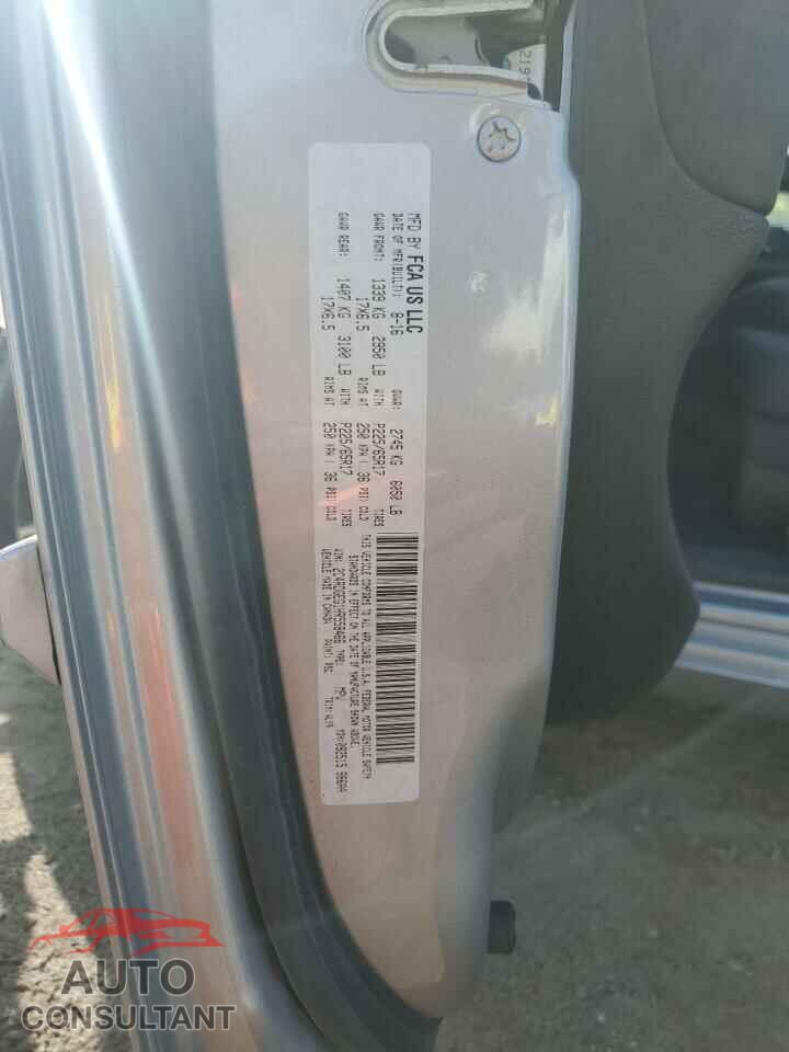 DODGE CARAVAN 2017 - 2C4RDGEG1HR558466