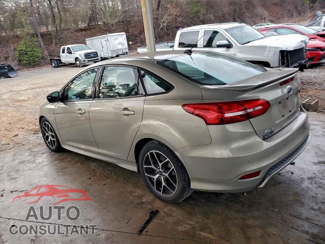 FORD FOCUS 2016 - 1FADP3F26GL331087