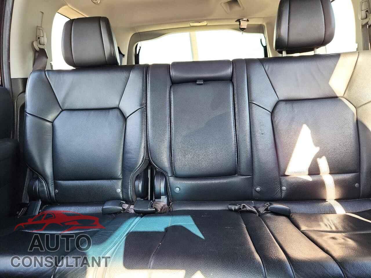HONDA PILOT 2013 - 5FNYF4H61DB033453