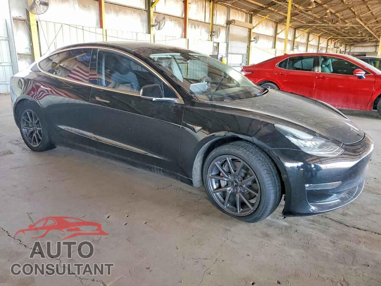 TESLA MODEL 3 2019 - 5YJ3E1EB2KF209159