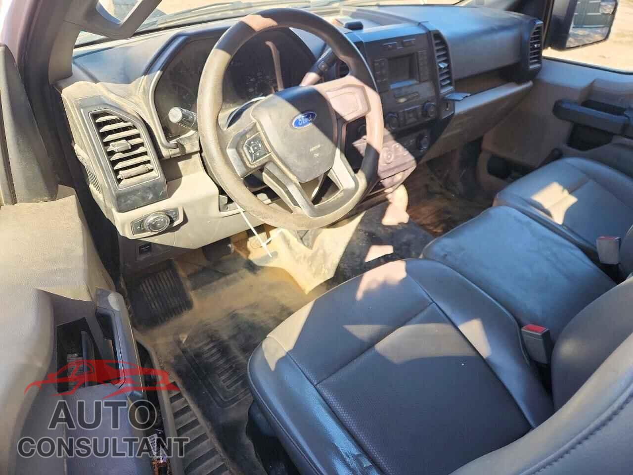 FORD F150 2020 - 1FTMF1EB0LKF43664